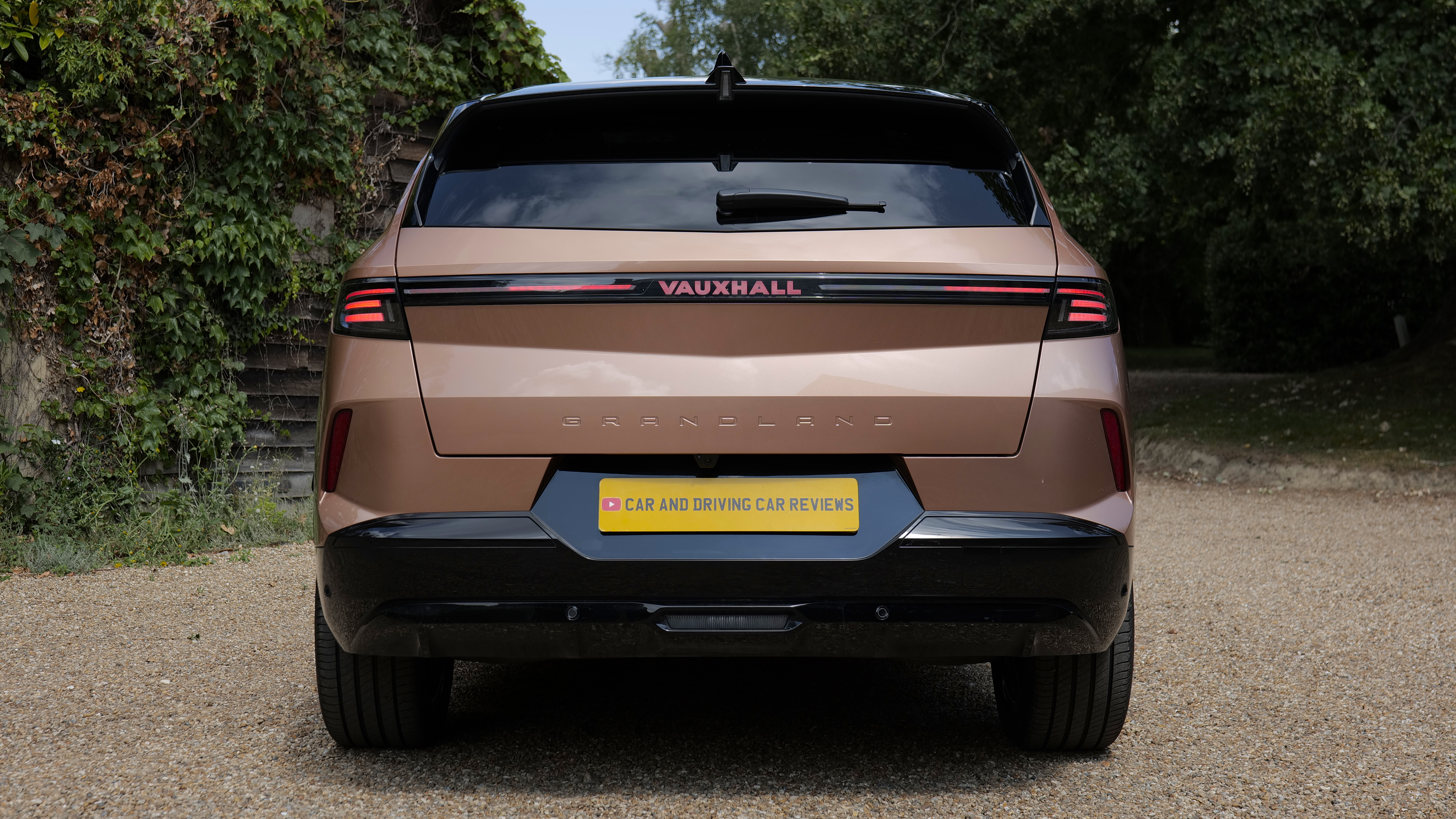 VAUXHALL GRANDLAND HATCHBACK 1.6 Plug-in Hb 225 GS [Intelli-LED] 5dr e-DCS7[NI]